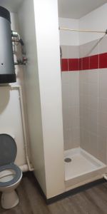 Studio Etudiant entièrement meublé de 24 m² – Résidence FLORES – Le Port - Photo 4