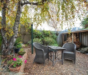 Historic Cottage In Battery Point - Photo 6