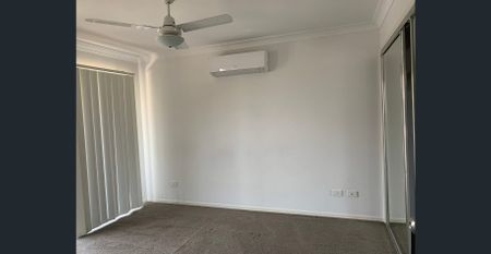 Modern 3 bedrooms townhouses in Gailes Water bills are included in the rent - Photo 5