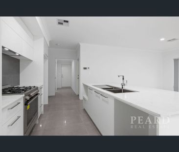 5 Ambrella Street, Treeby, WA 6164 - Photo 1