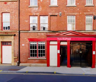 Deluxe Non En Suite (Truro Court) - Photo 4