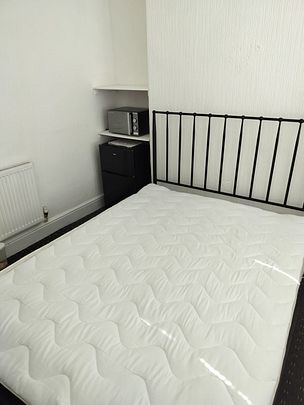 Room one - 5 Garrick Street, , Nelson, Lancashire, BB9 8JA - Photo 1