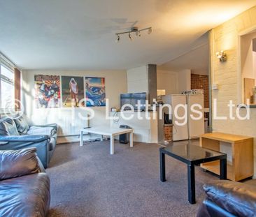 8 Bedroom Mid Terraced House for rent in Brudenell Grove - Photo 1