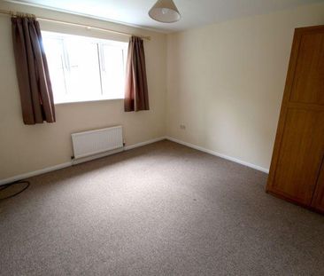 4 bedroom detached house to rent - Photo 6