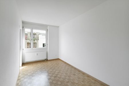 LOCATION SANS ACOMPTE - Appartement spacieux, au milieu de la ville - Photo 4