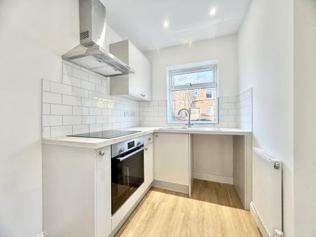 2 bedroom terraced house to rent - Photo 5