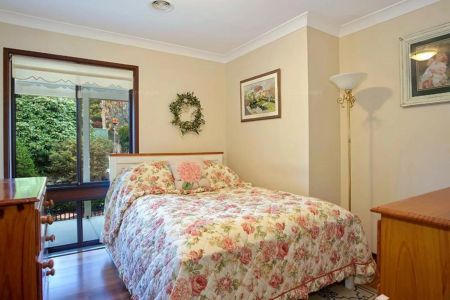 Perfect Location! - Photo 2