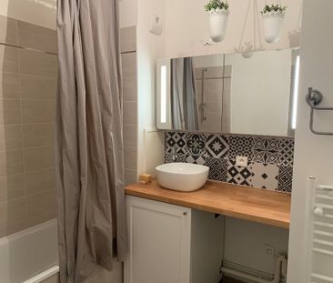 Location Appartement 3 pièces 61m² - Photo 4