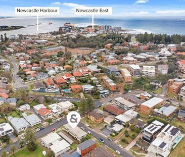 Renovated Inner City Beauty - Photo 2