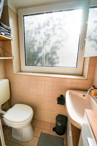 Binsenstraße: 2-Zimmer-Wohnung, Buchung Besichtigungstermin über Link , siehe Be ... - Photo 3