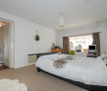 3 bedroom cottage to rent - Photo 4