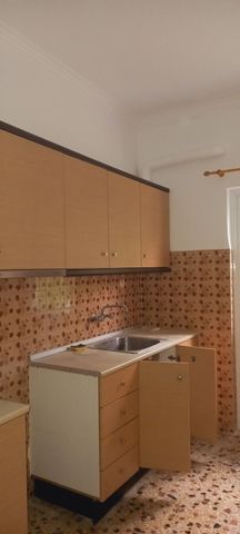 Ενοικίαση κατοικίας, 53 τ.μ., Κερατσίνι, 400 € - Photo 2