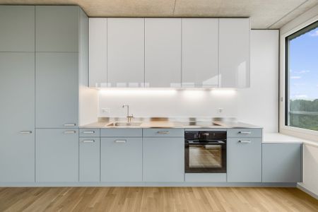 Moderne 3.5-Zimmer-Wohnung mit Weitblick - Photo 3