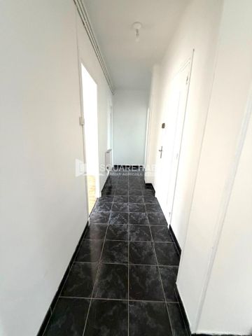 Location Appartement 82m² CALAIS 62100 - Photo 4