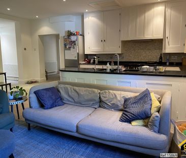 3 bed Semi-detached in 35 Church Lane , Backwell, Bristol, bs48 3ph - Photo 1