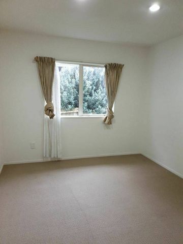 Property Management18B Becroft Drive, Forrest Hill - Townhouse for Rent - Photo 5