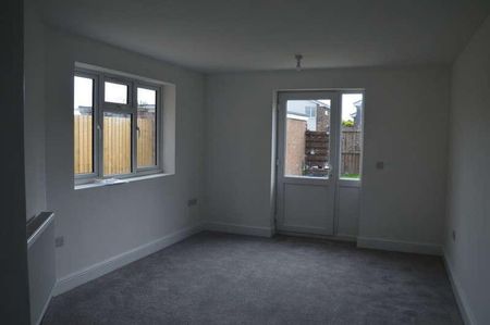 Starling Close, BS22 - Photo 5