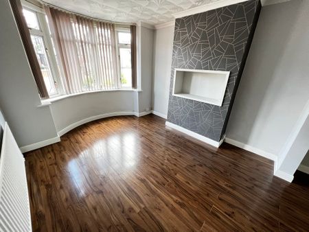 Windsor Avenue, Penn, Wolverhampton - Photo 4