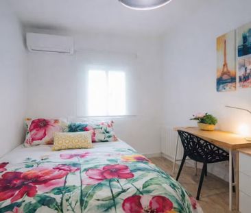 Calle de Arlanza, Madrid, Community of Madrid 28019 - Photo 6