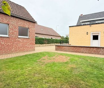 Woning te huur in Begijnendijk voor € 1.075 met 3 slaapkamers - Photo 1