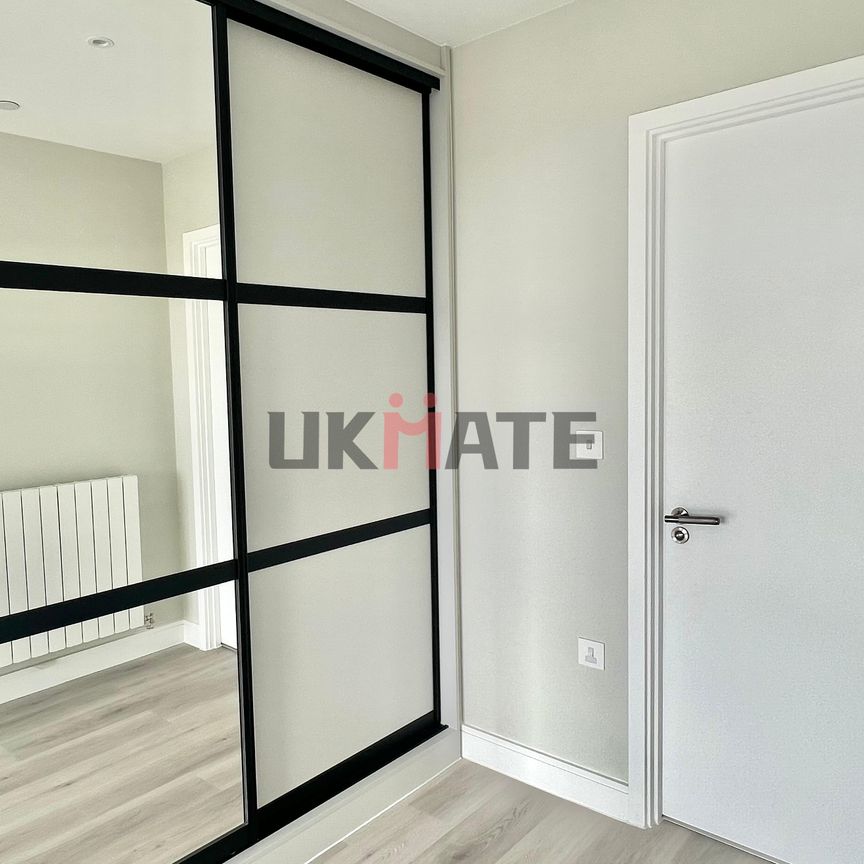 Kidbrooke Village 5 Room 1 Room 2 - Photo 1