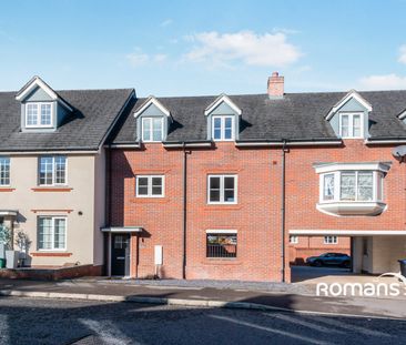 3 bedroom coach house to rent - Photo 3