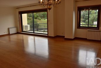 Apartamento T5 em Coimbra