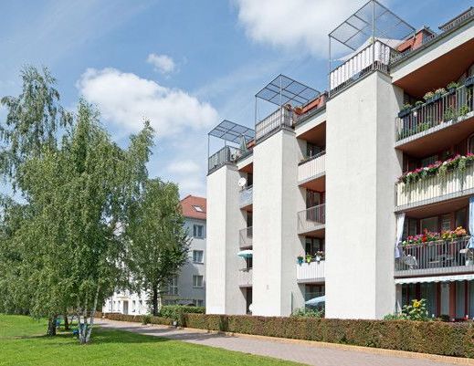 Sanierte 2 Zimmer Wohnung mit kleiner Terrasse! - Foto 1