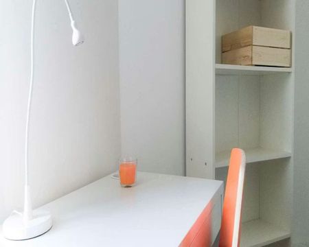 Via Ariberto, Milan, Lombardy 20123 - Photo 5