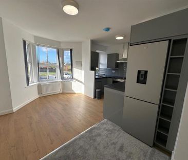 2 bedroom maisonette to rent - Photo 6