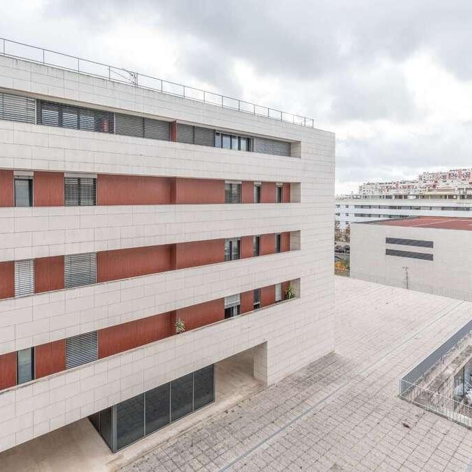 2 Bedroom Apartment with a view, Alto de Algés, Oeiras - Photo 1