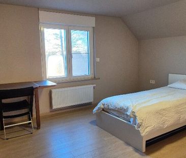 Woning te huur in Poperinge voor € 950 met 3 slaapkamers - Photo 3