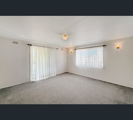 28 Combine Street, Coffs Harbour, NSW 2450 - Photo 2