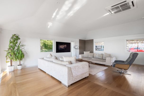 Mälarvägen, Hässelby - Foto 1