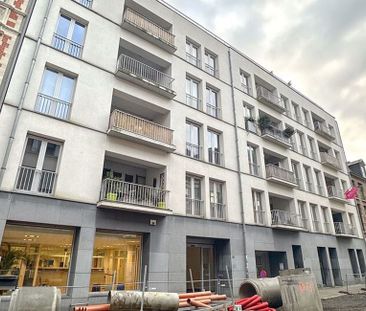 Appartement te huur in Antwerpen voor € 875 met 1 slaapkamer - Photo 4