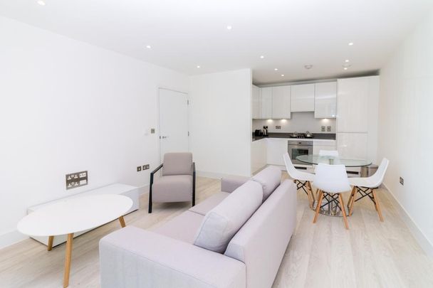 1 bedroom flat to rent - Photo 1