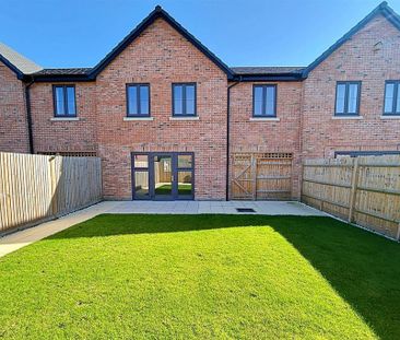 4 bedroom terraced house to rent - Photo 6