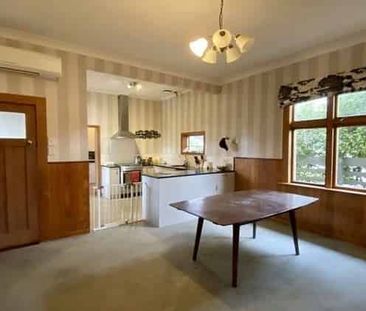 Family Home in Hargest - Photo 2