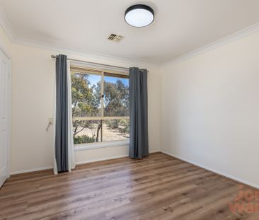 9 Tennant Place, Jerrabomberra NSW 2619 - House For Rent | Domain - Photo 6
