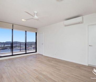 CIENNA VARSITY RIDGE - 1 Bedroom Executive Apartment - Photo 2