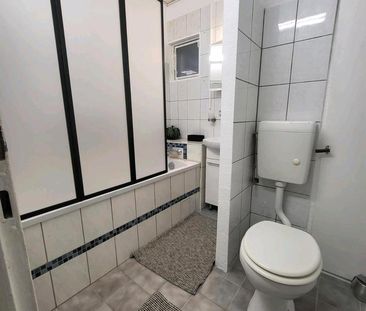 schöne möblierte 2-Zimmer-Wohnung in Schwerin Lankow - Photo 1