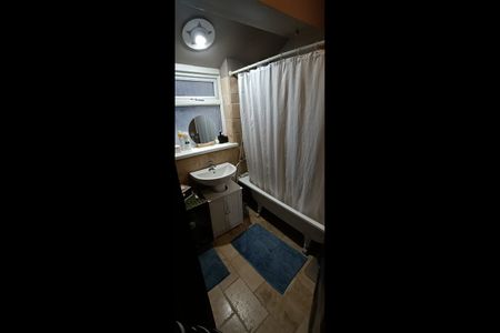 2 Bed Flat, Mathews Park Avenue, E15 - Photo 3