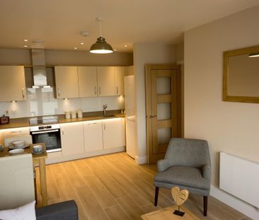 2 bedroom flat to rent - Photo 4