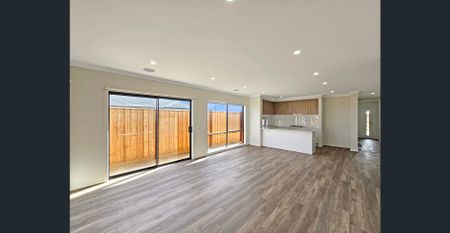 Ready, Set, Move! - Photo 4