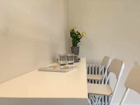 Via Domenico Turazza, Padova, Veneto 35128 - Photo 5