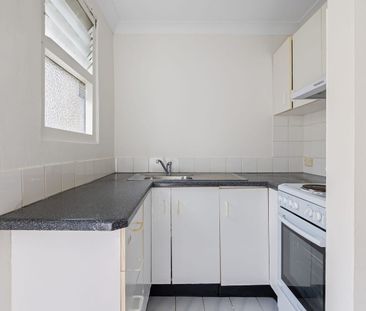 2/164A Bourke Street, Surry Hills, NSW 2010 - Photo 3