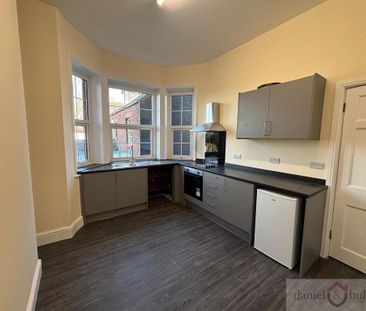 1 bedroom ground floor flat to rent - Photo 1