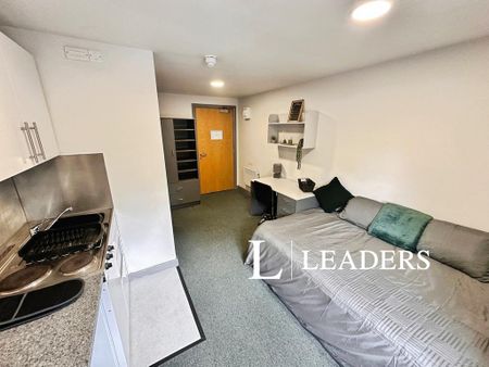 Studio to rent - Photo 4