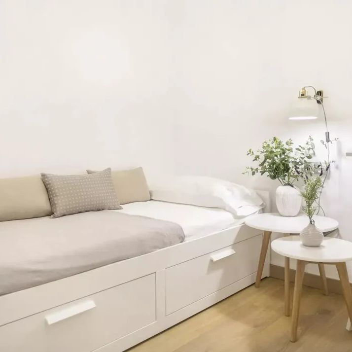 Carrer del Consell de Cent, Barcelona, Catalonia 08013 - Photo 1