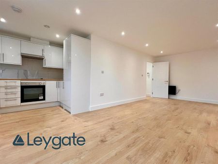 1 bedroom flat to rent - Photo 2